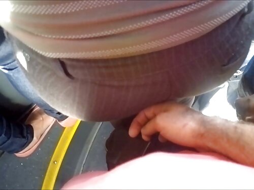 หญิงสาวไม่พลาดโอกาสข ...
