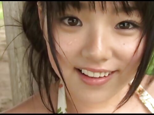 ผอม ผมสีน้ำตาล เด็กผ ...